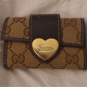 Authentic Gucci Brown Leather Signature Canvas Key Ring Case